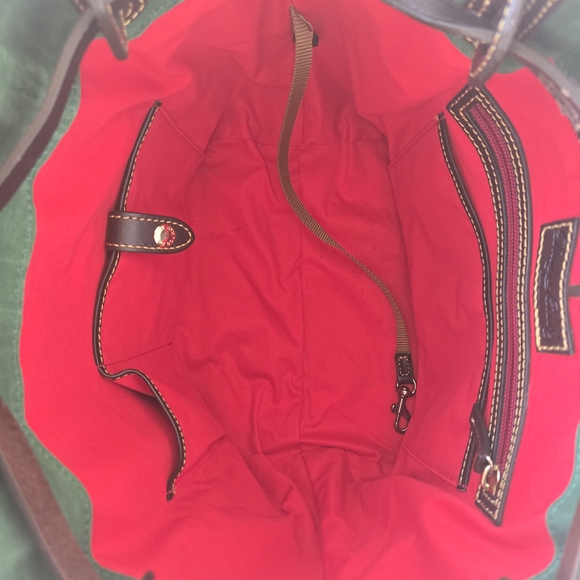 Dooney & Bourke RED BUCKLEY Bag - Picture 5 of 13